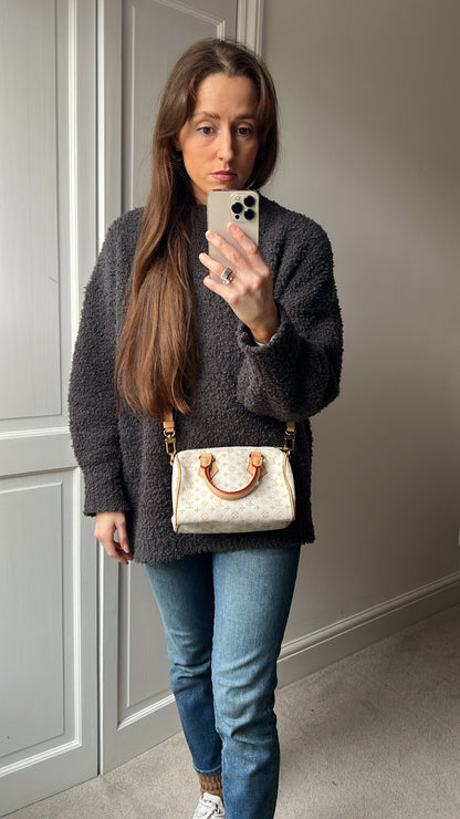 Louis Vuitton Speedy Bandouliere 20 Mastic Cream (£2420)