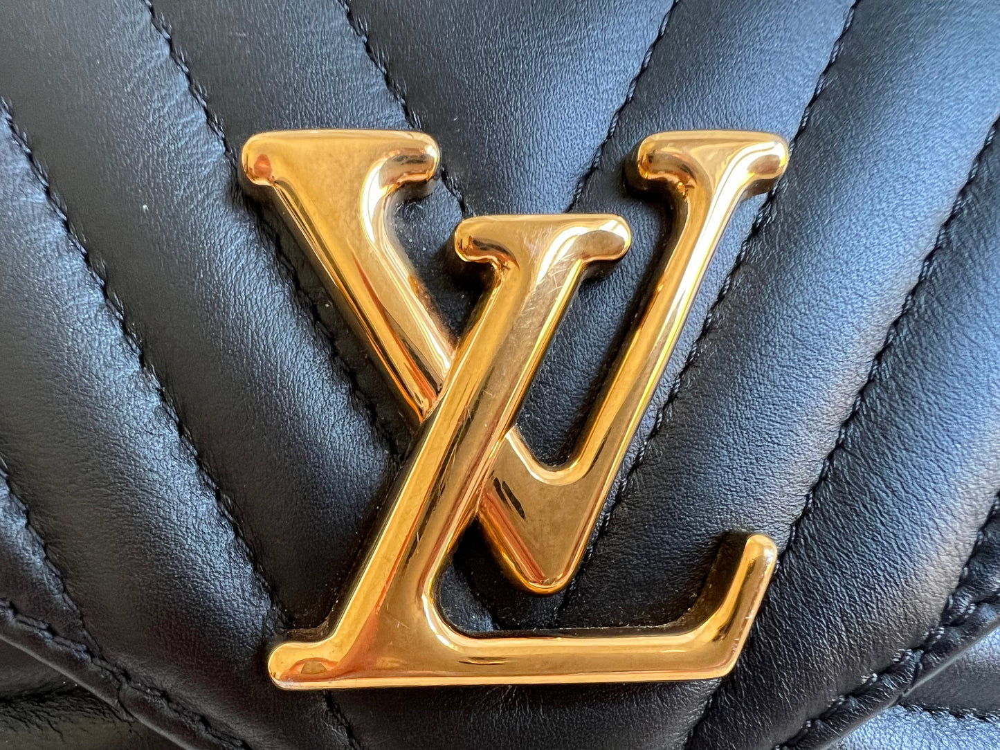 Louis Vuitton Black New Wave Multi Pochette (RRP £2070)