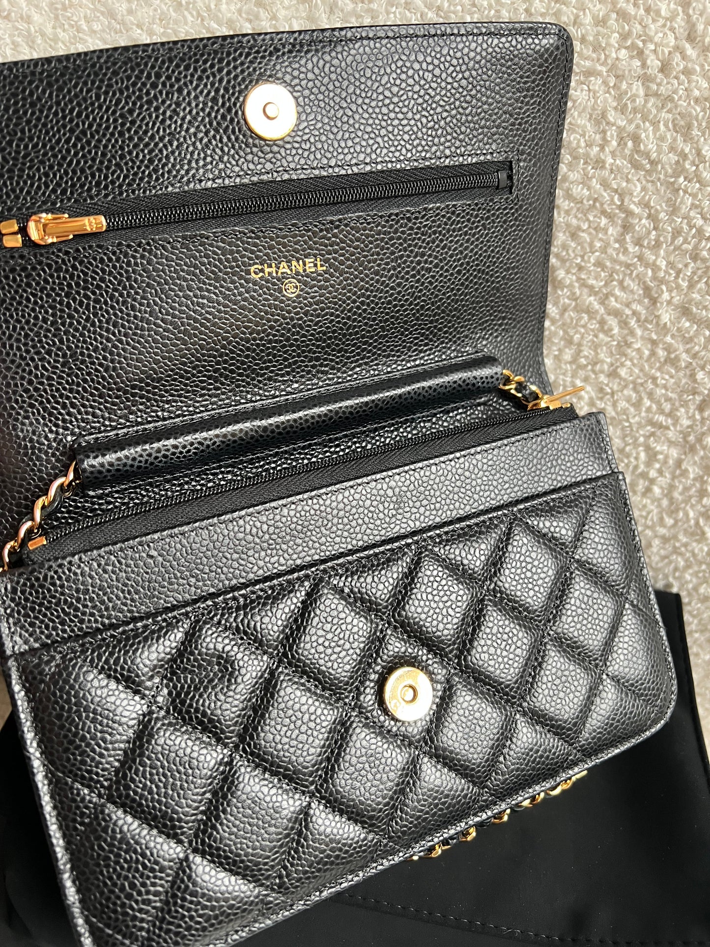 Chanel Black Caviar Wallet on Chain (RRP £2,930)