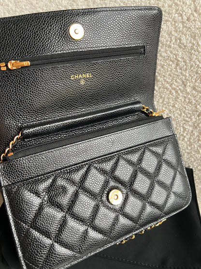 Chanel Black Caviar Wallet on Chain (RRP £2,930)