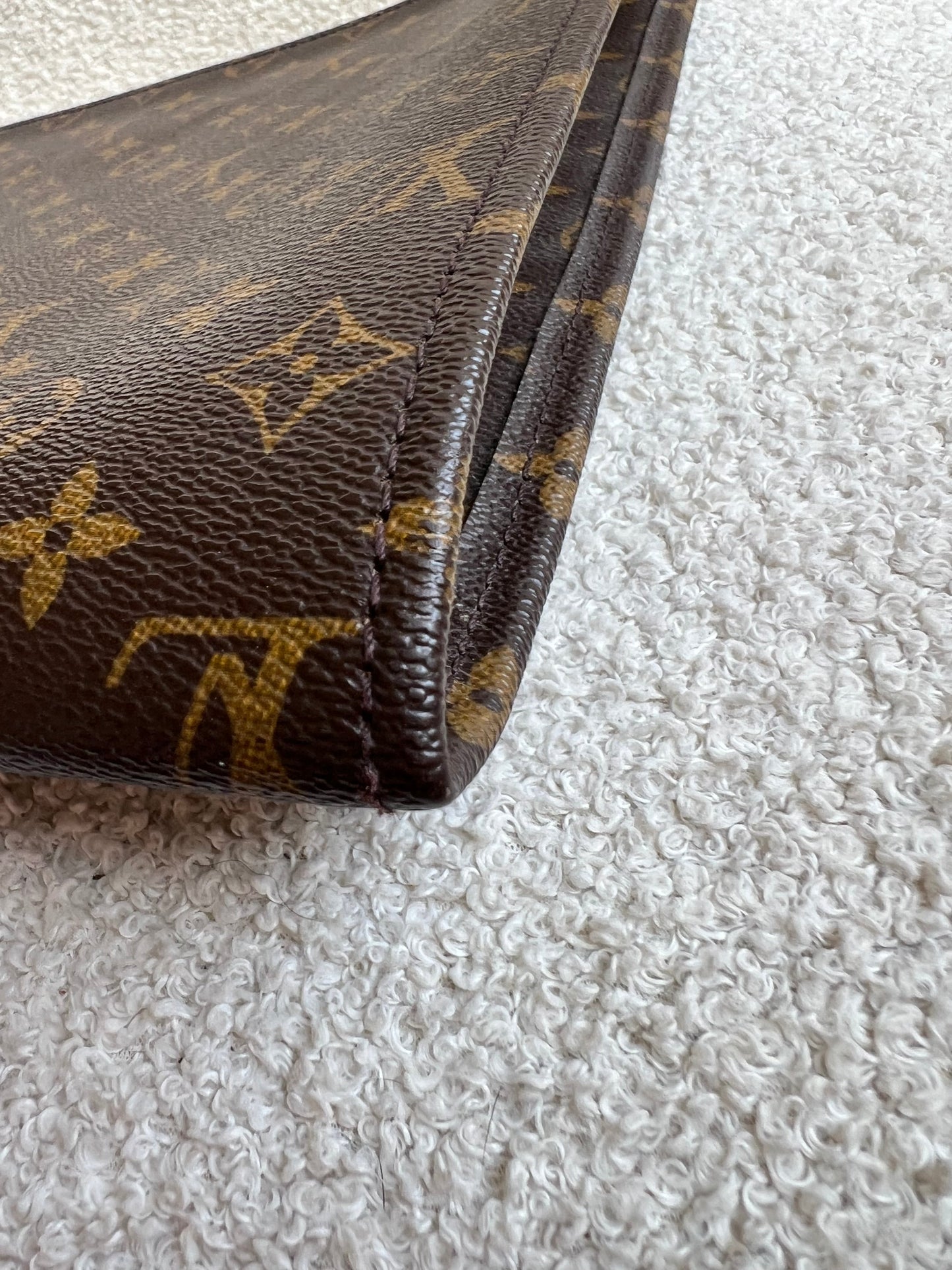 Louis Vuitton Monogram Poch Documents Portfolio Case 39