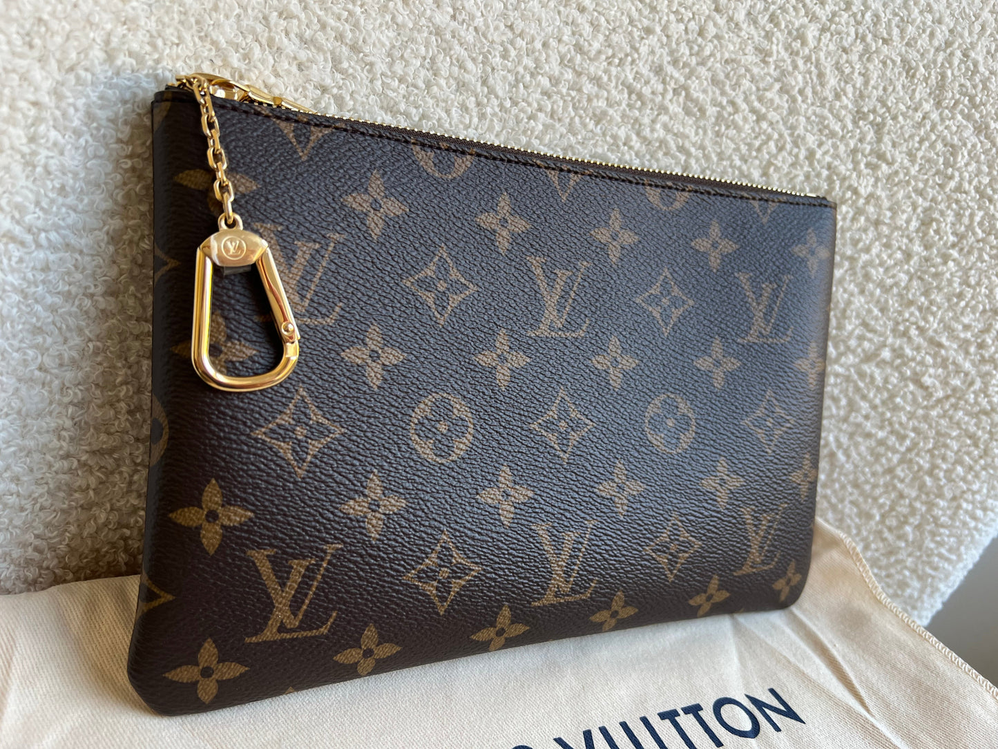 Louis Vuitton M Key Pouch Monogram (RRP £375)