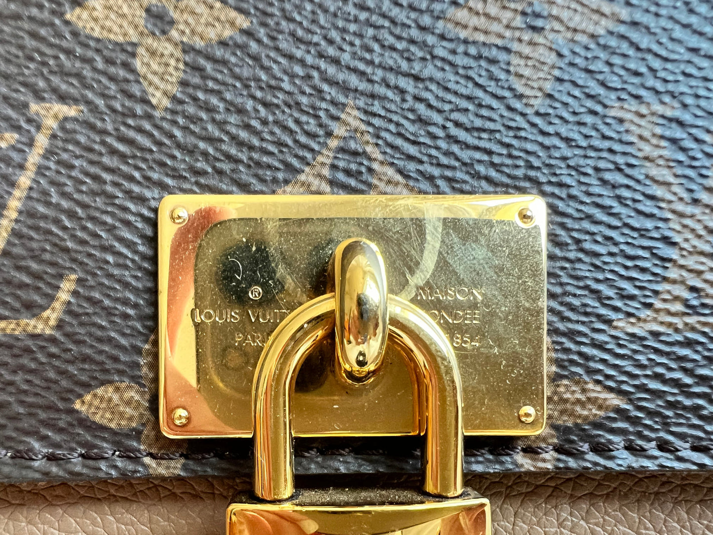 Louis Vuitton Marignan Monogram Sesame (RRP £1580)