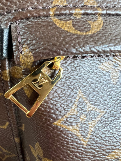Louis Vuitton Palm Springs MM Backpack (RRP £2,090)