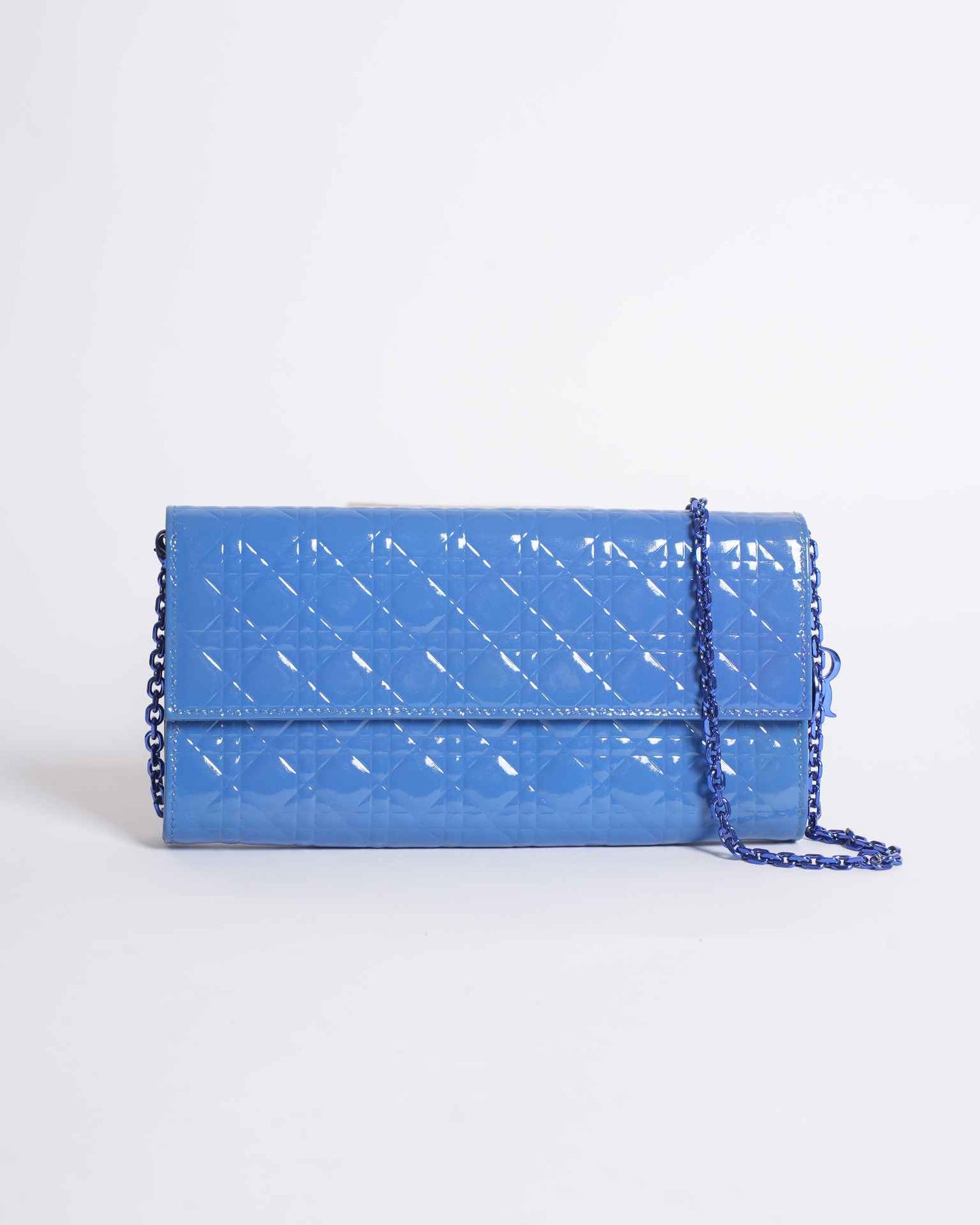 New Dior Pouch With Chain In Patent Leather