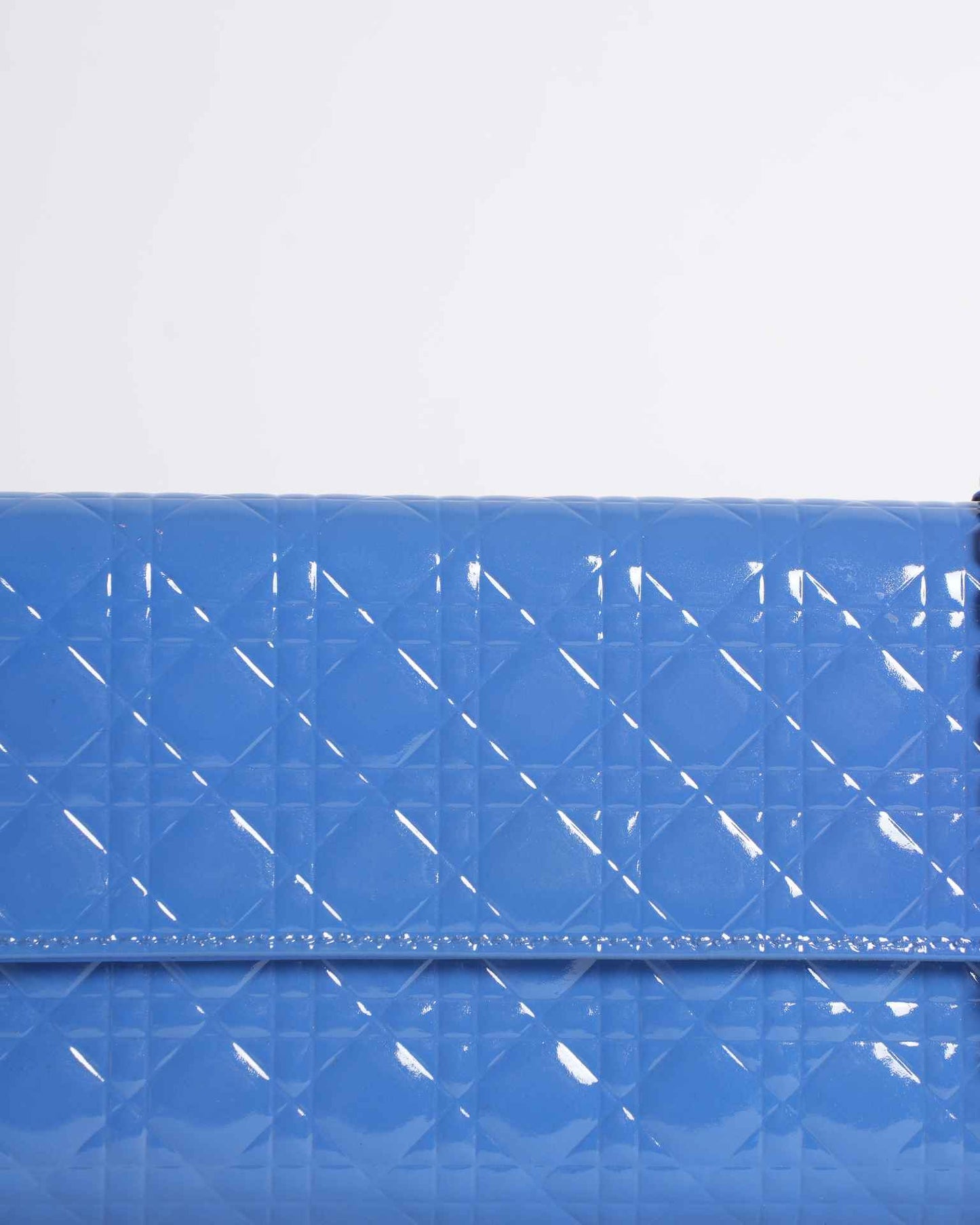 New Dior Pouch With Chain In Patent Leather