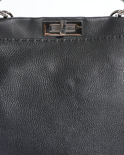 Fendi Peekaboo Leather Handbag In Black