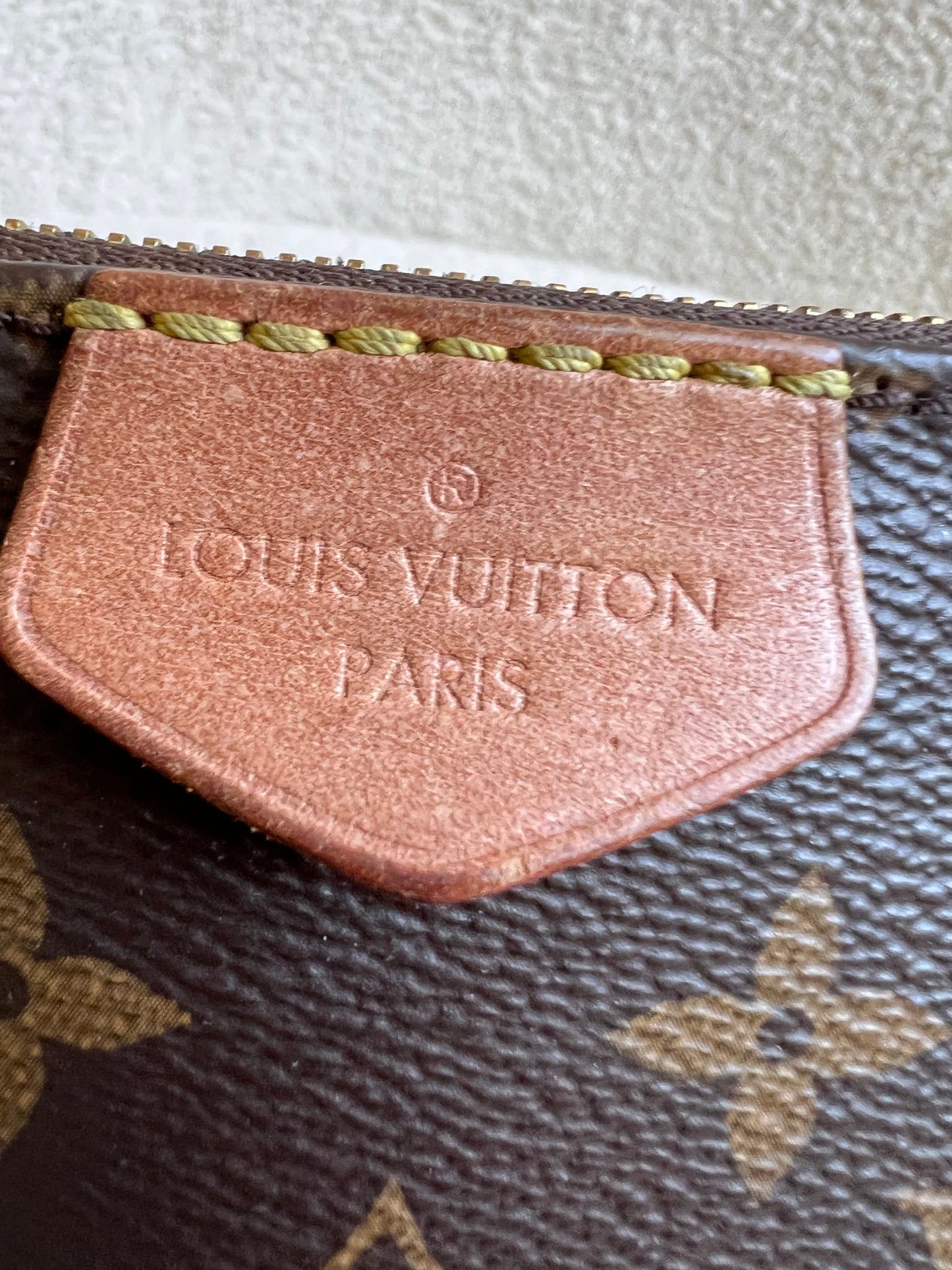 Louis Vuitton Small Pochette Monogram