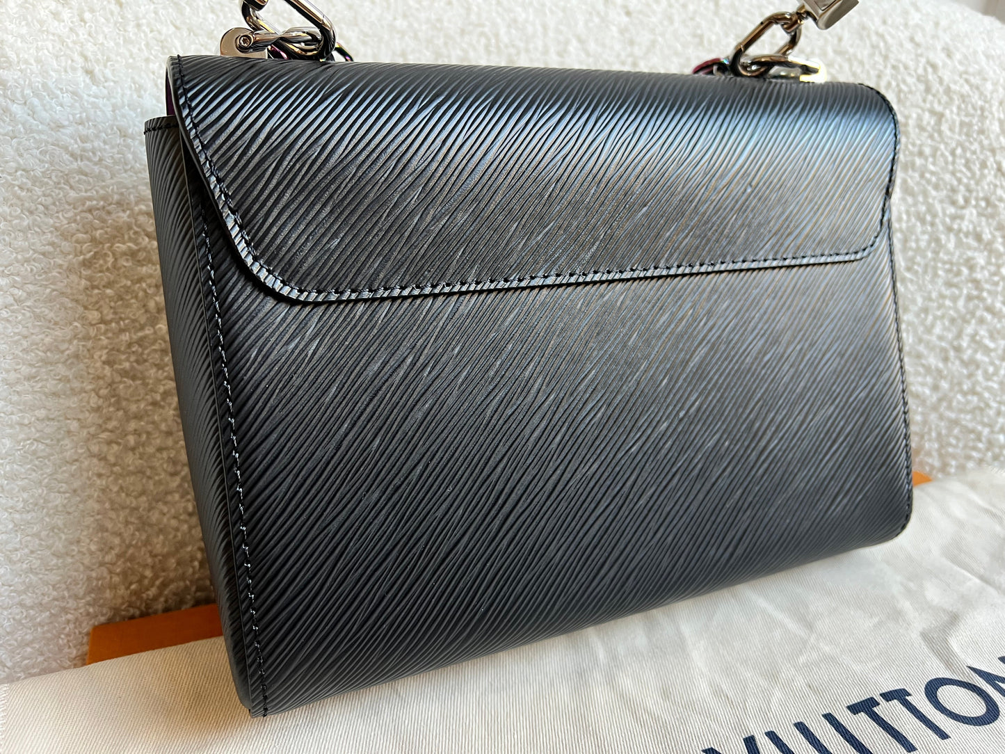 Louis Vuitton Black Triple Chain Twist MM Shoulder Bag (RRP £3550)