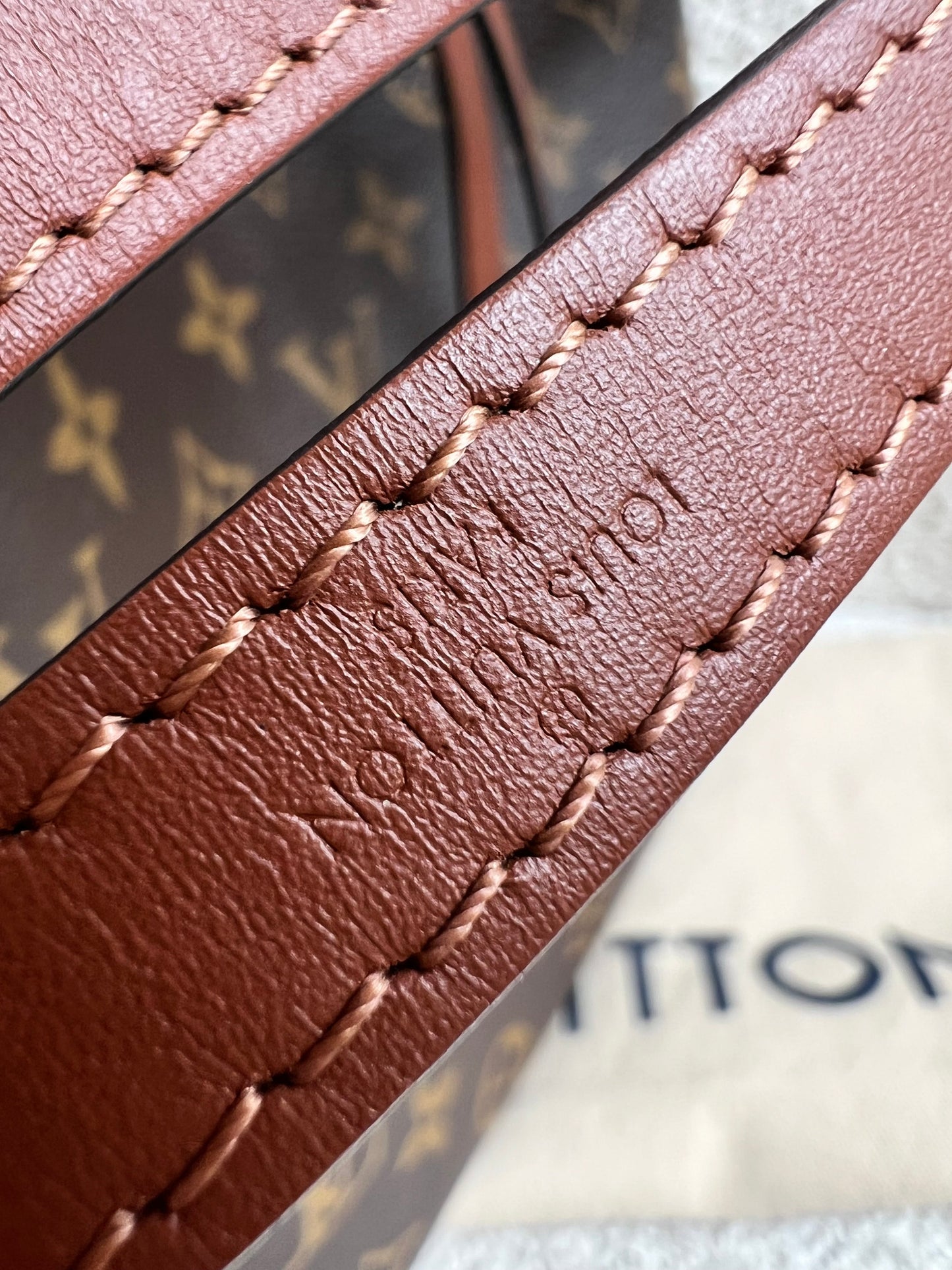 Louis Vuitton Neo Noe Monogram Caramel (RRP £1,560)