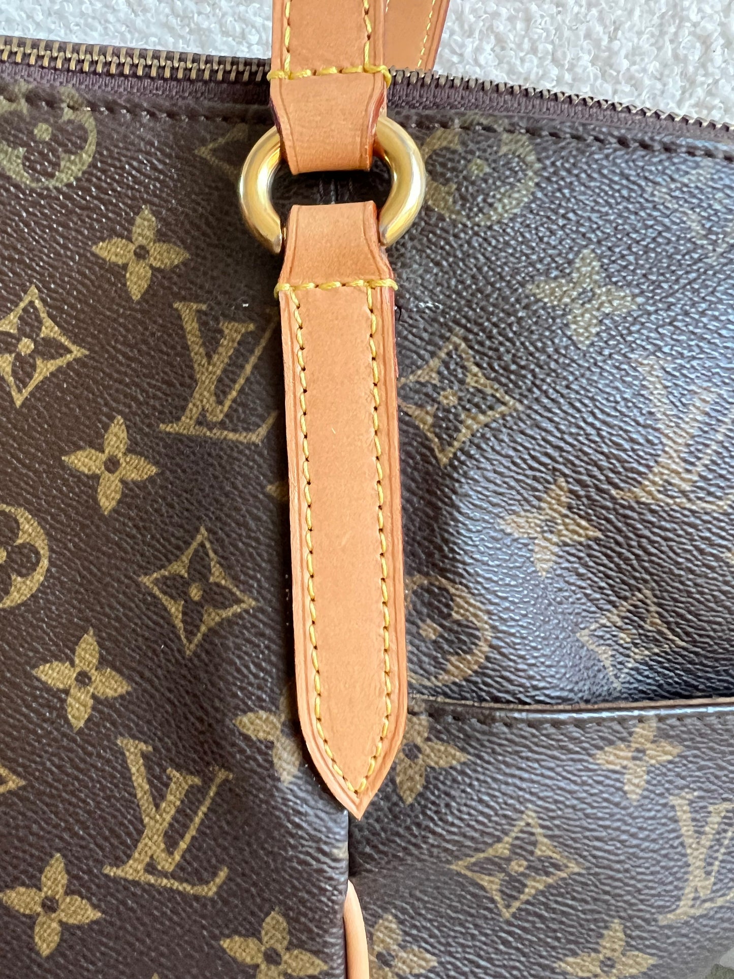 Louis Vuitton Totally GM Monogram