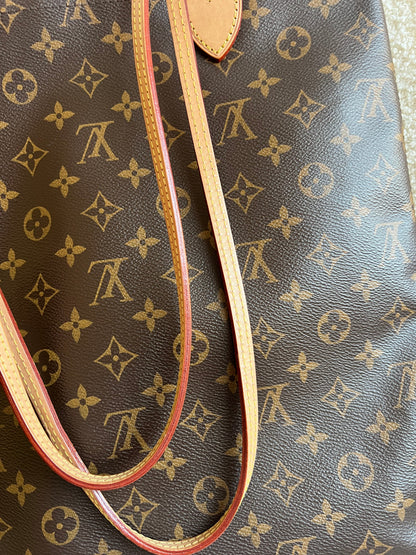 Louis Vuitton Carry It Tote