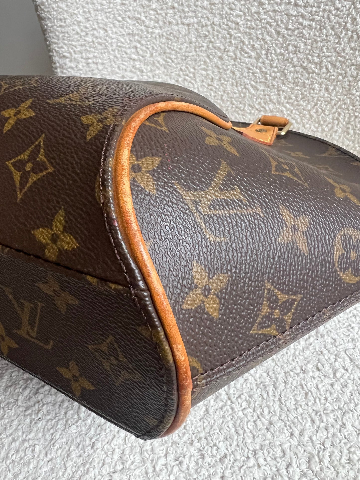 Louis Vuitton Ellipse PM Monogram