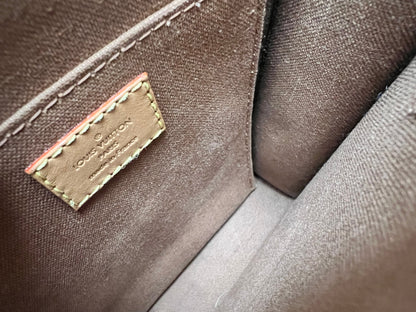 Louis Vuitton Petit Sac Plat (RRP £1,420)