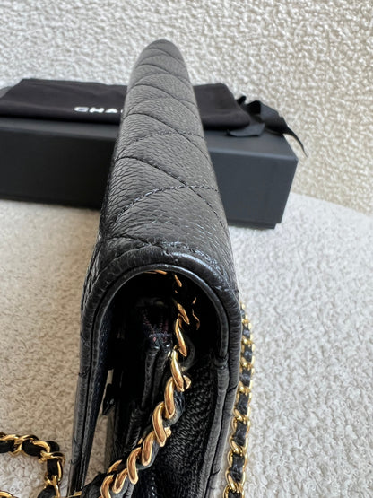 Chanel Black Caviar Wallet on Chain (RRP £2,930)