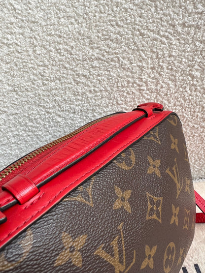 Louis Vuitton Saintonge Monogram Red