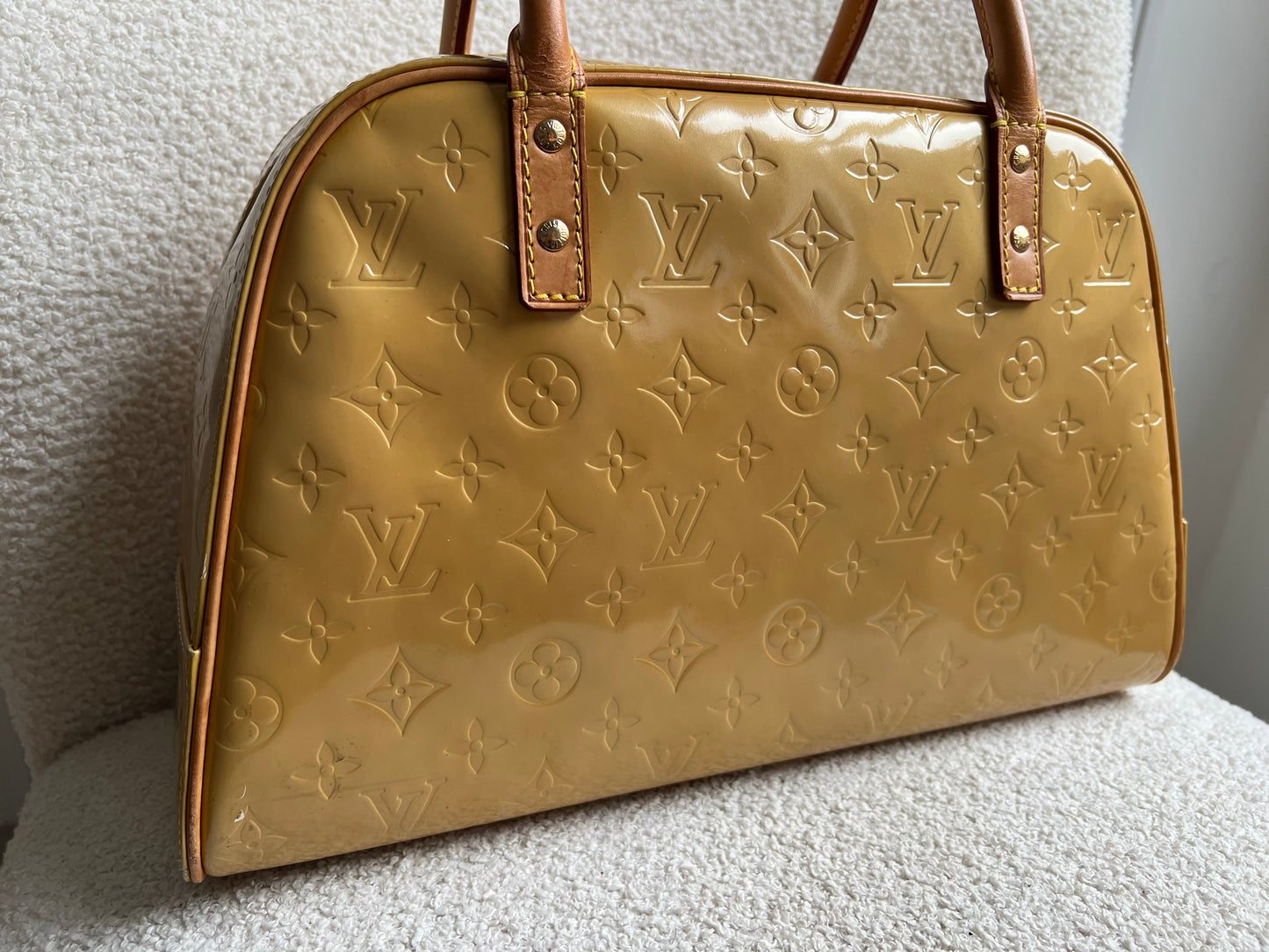 Louis Vuitton Tompkins Square Bag Pearl Monogram Vernis