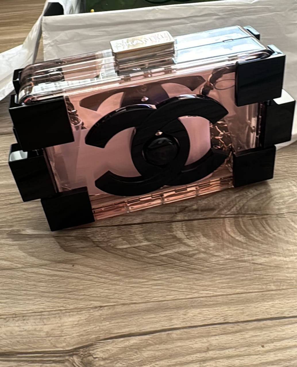 Chanel Luxury Leather Clutch Style 2