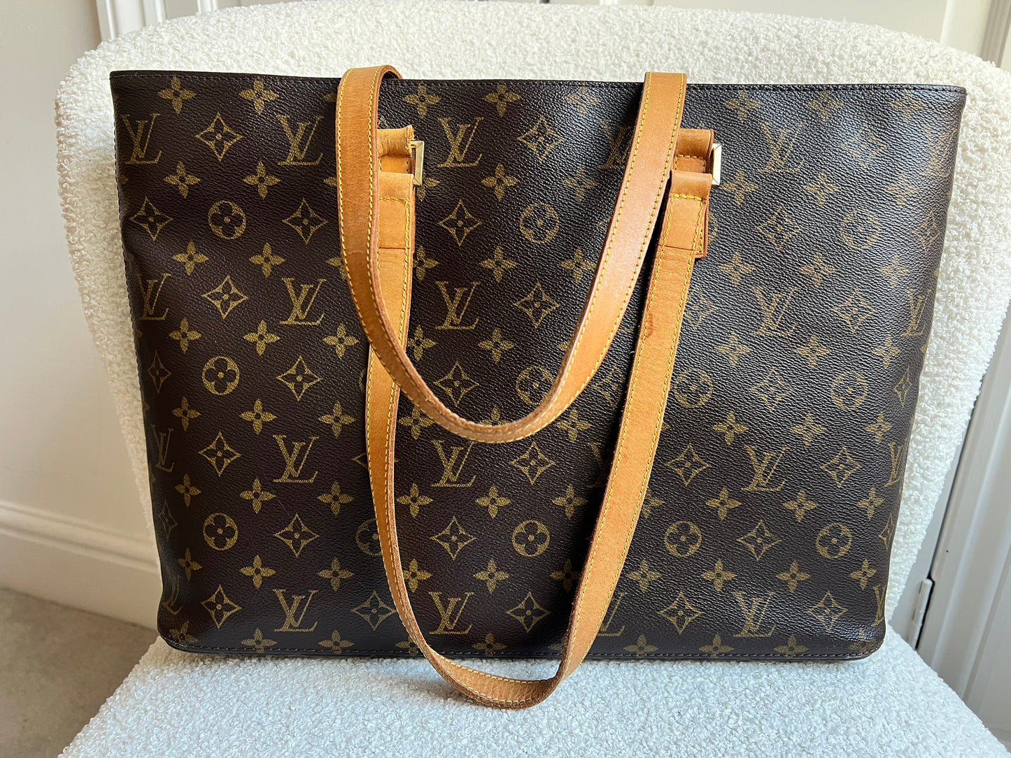 Louis Vuitton Luca Tote Monogram
