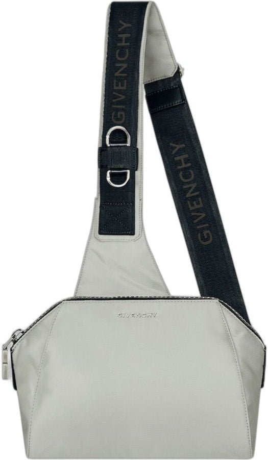 Antigona U Crossbody Bag
