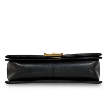 Chanel Boy Bag Lambskin Black Shoulder Bag Style 8
