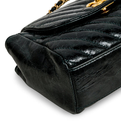 Chanel Classic Flap Calfskin Gold Crossbody Calfskin