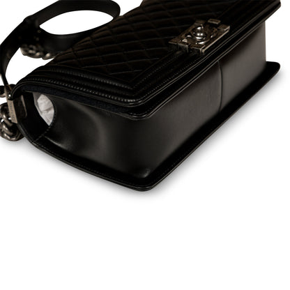 Chanel Boy Bag Lambskin Black Shoulder Bag Style 41
