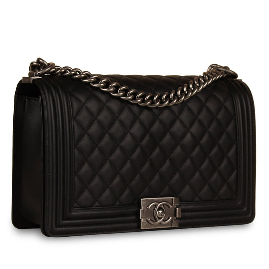 Chanel Boy Bag Lambskin Black Shoulder Bag Style 3