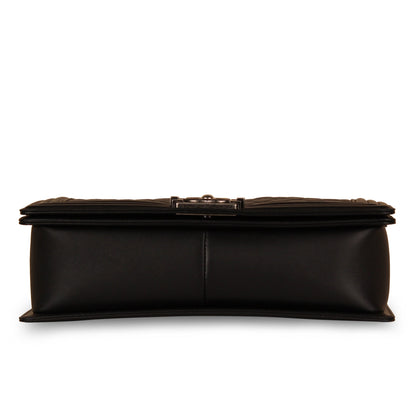 Chanel Boy Bag Lambskin Black Shoulder Bag Style 3