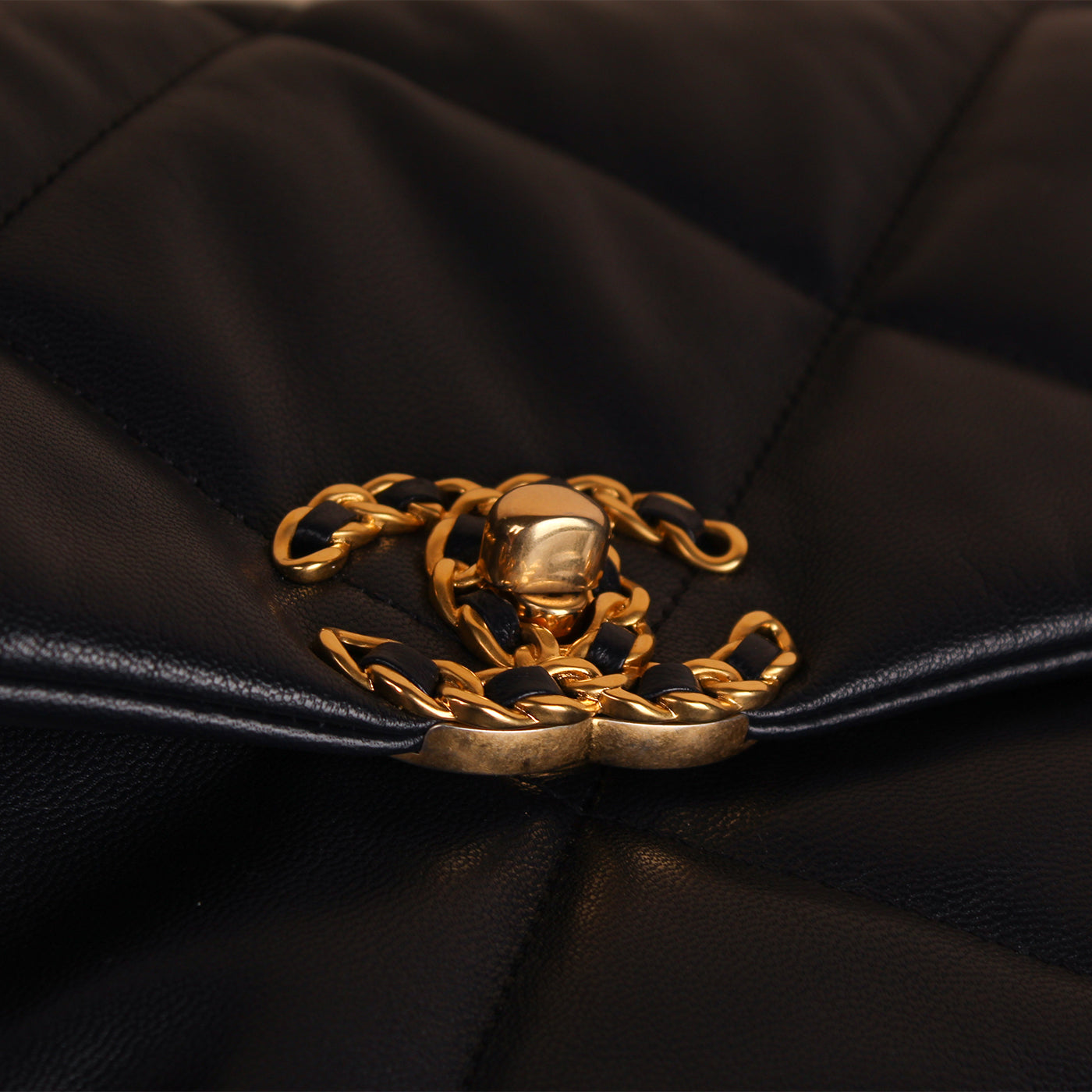 Chanel Chanel 19 Lambskin Gold Shoulder Bag Style 18