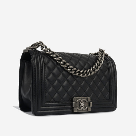 Chanel Boy Bag Lambskin Black Shoulder Bag Style 34