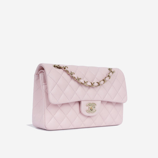 Chanel Classic Flap Caviar Gold Shoulder Bag Style 47