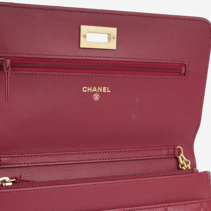 Chanel Re-Issue Wallet On Chain