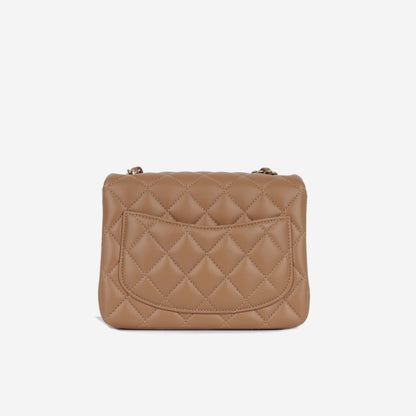 Chanel Classic Flap Lambskin Gold Shoulder Bag Style 84