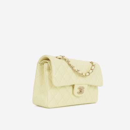 Chanel Classic Flap Lambskin Gold Shoulder Bag Style 143