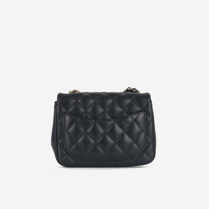 Chanel Classic Flap Lambskin Gold Shoulder Bag Style 132