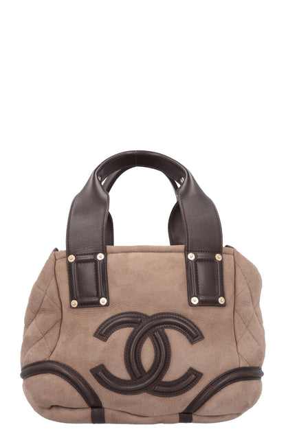 Chanel Luxury Handbag Style 33