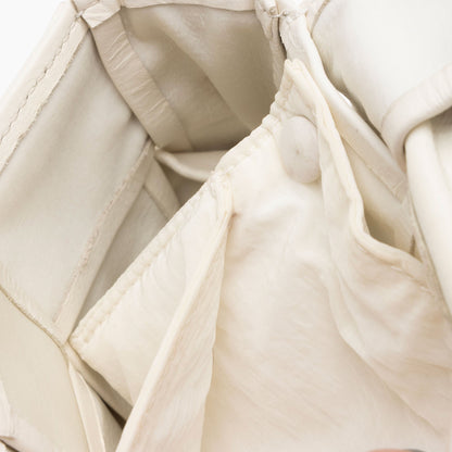 Bottega Veneta Calfskin Candy Cassette Crossbody (SHF-8XUpjP)