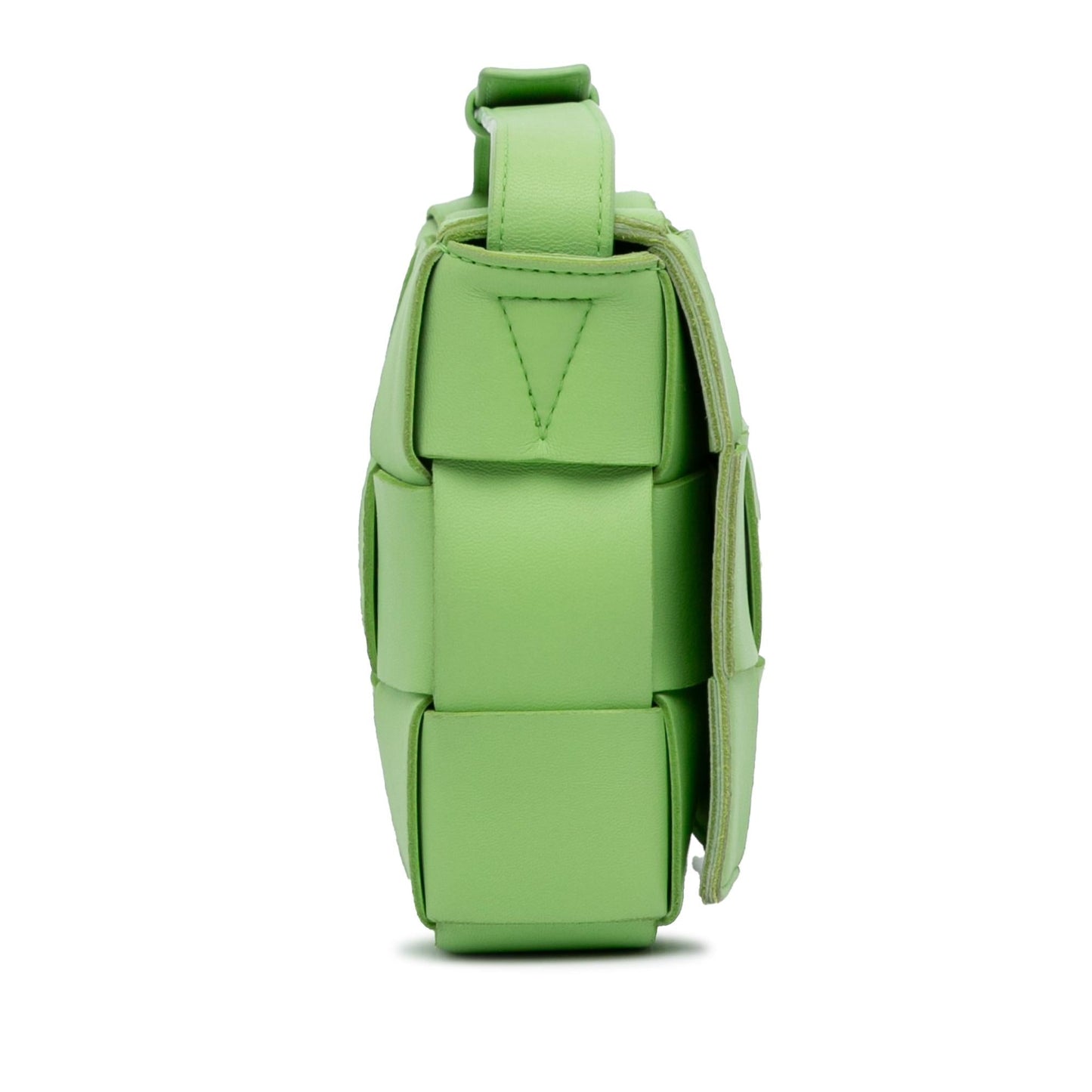 Bottega Veneta Calfskin Intrecciato Cassette Crossbody (MLB-CBPvTr)