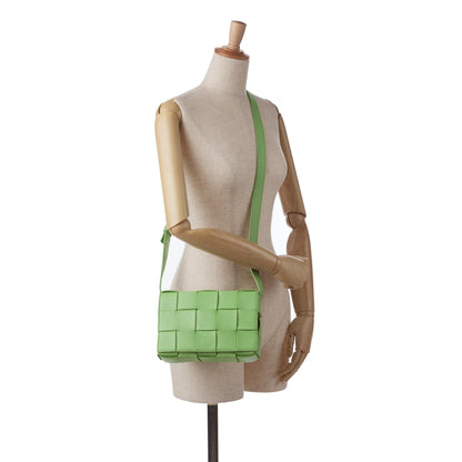 Bottega Veneta Calfskin Intrecciato Cassette Crossbody (MLB-CBPvTr)