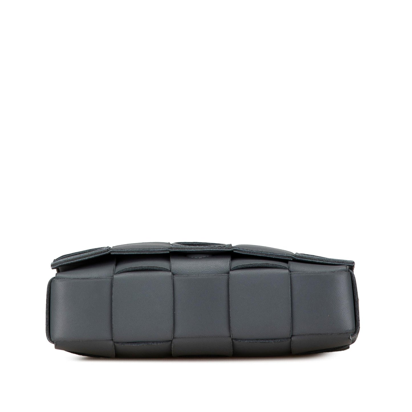 Bottega Veneta Calfskin Intrecciato Cassette Crossbody (MLB-QKpHOv)