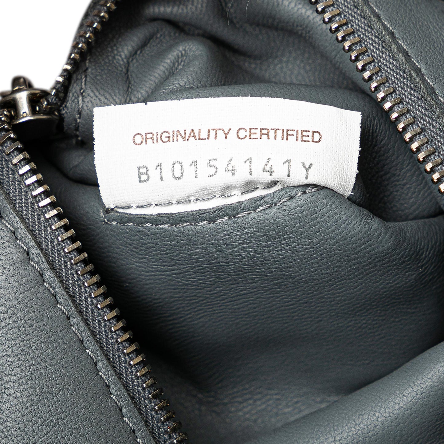 Bottega Veneta Calfskin Intrecciato Cassette Crossbody (MLB-QKpHOv)