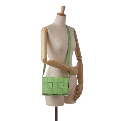 Bottega Veneta Intrecciato Cassette Crossbody (MLB-IraooB)