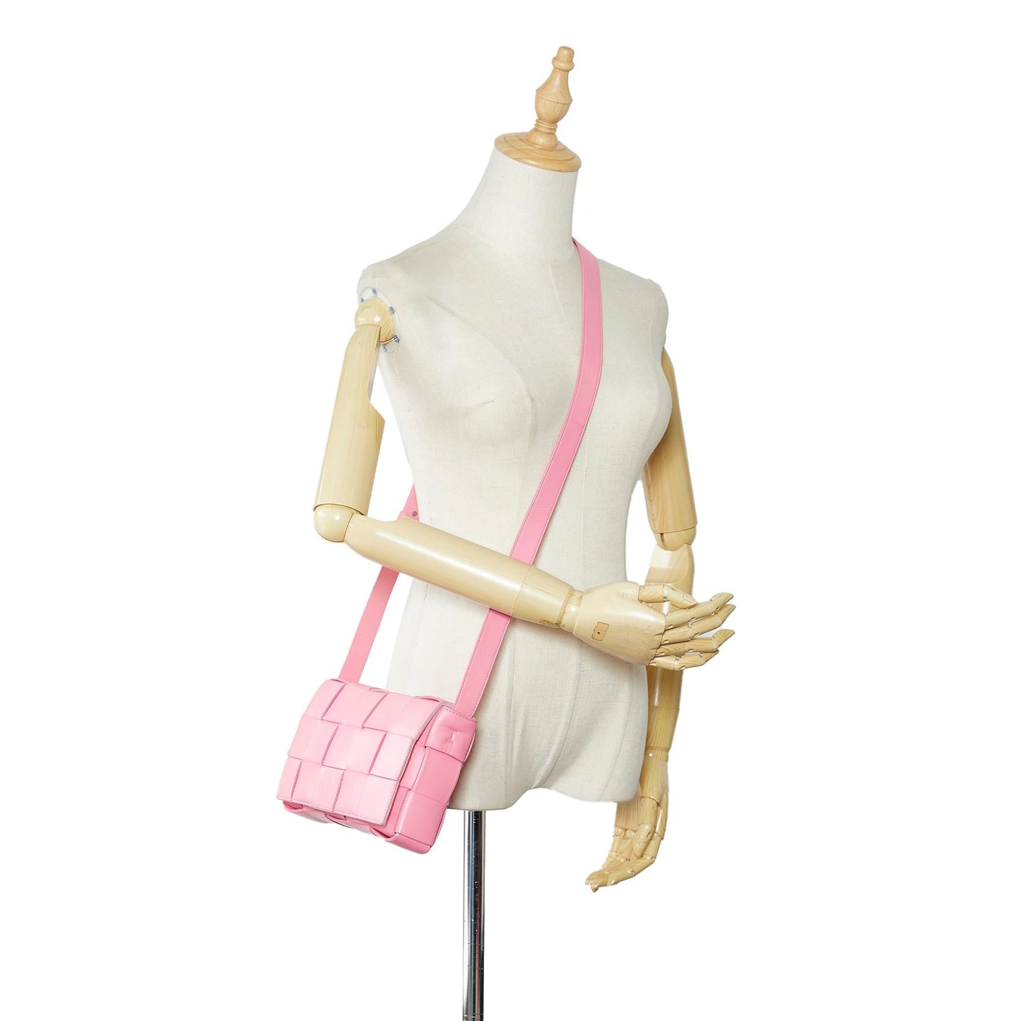 Bottega Veneta Intrecciato Cassette Leather Crossbody Bag (MLB-bylInr)