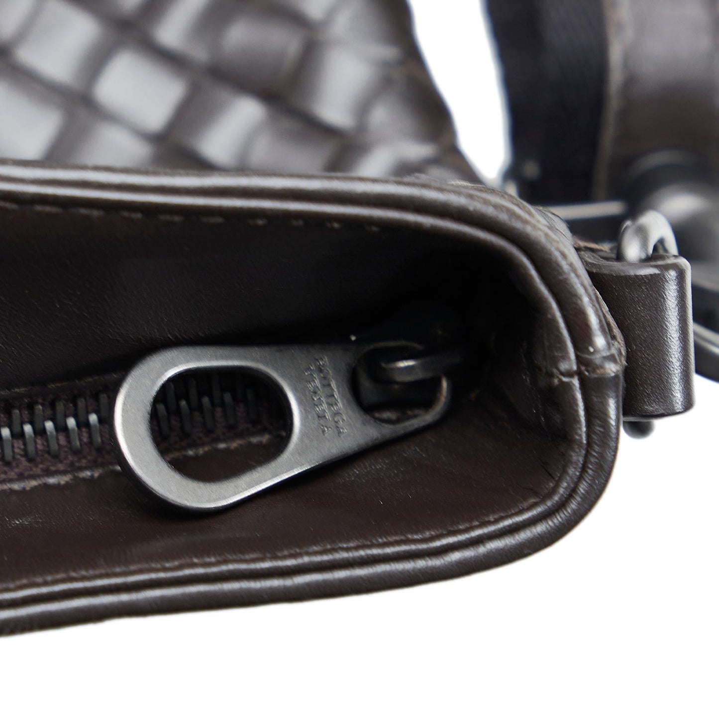 Bottega Veneta Intrecciato Crossbody Bag (MLB-PwFlRm)