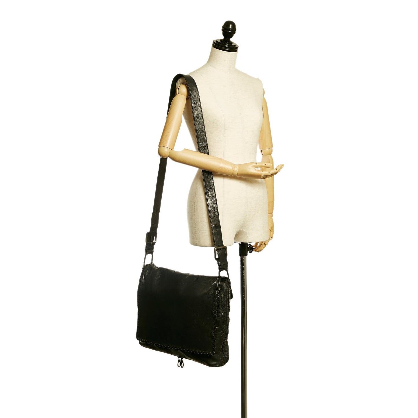 Bottega Veneta Intrecciato Leather Crossbody Bag (MLB-29264)