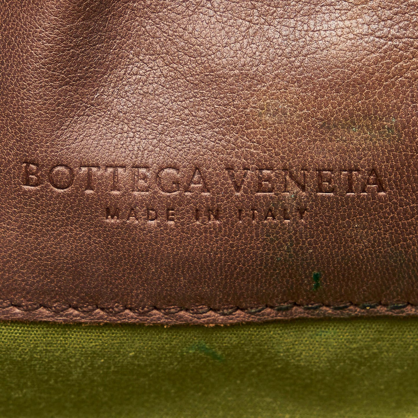 Bottega Veneta Intrecciato Leather Crossbody Bag (MLB-30568)