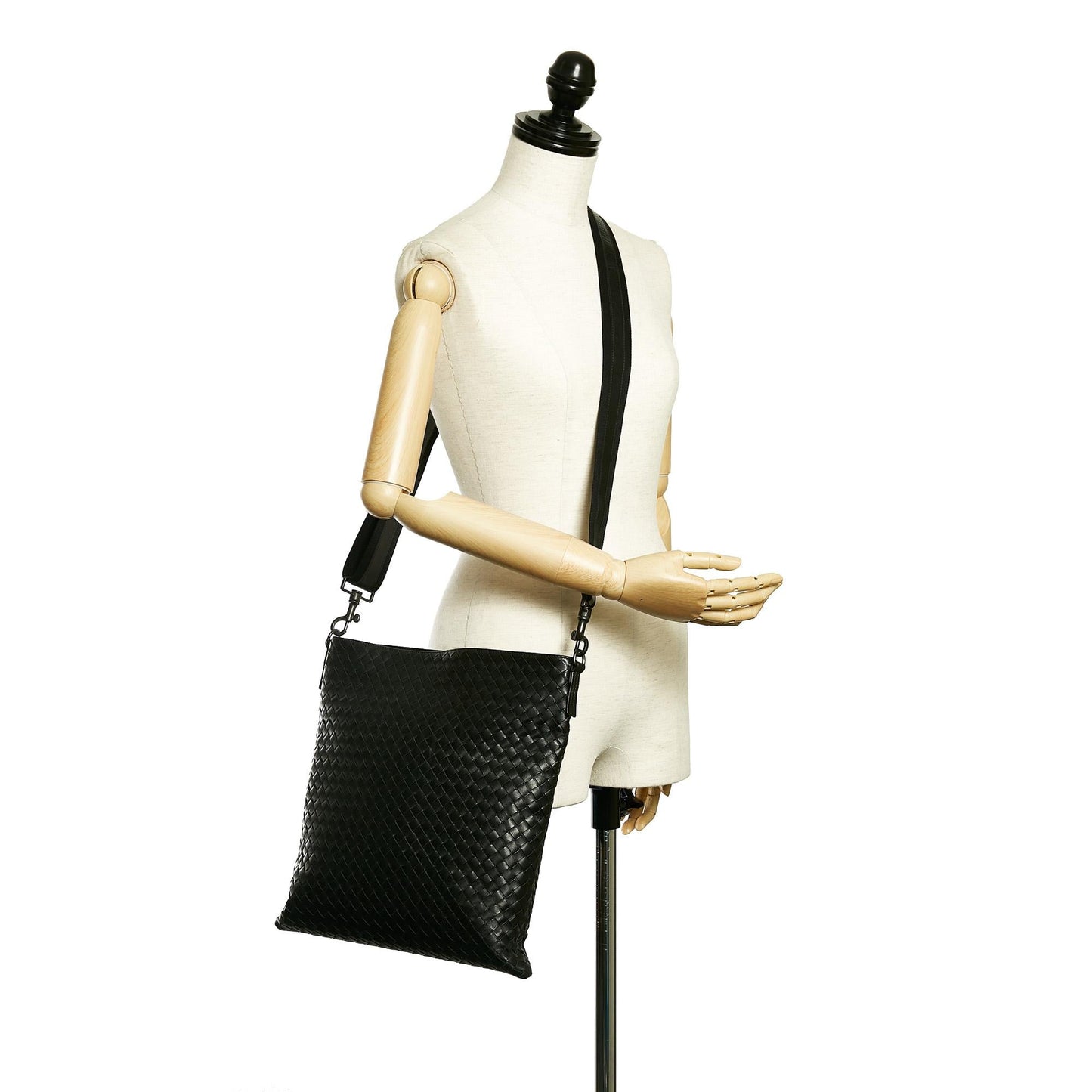 Bottega Veneta Intrecciato Leather Crossbody Bag (MLB-31743)