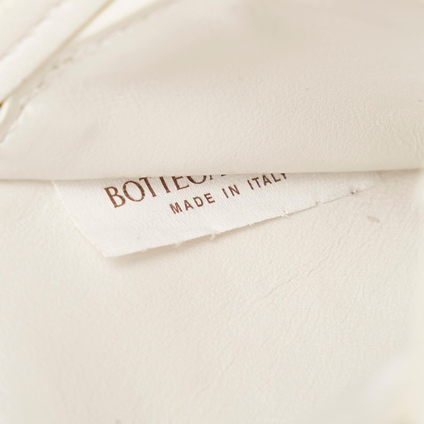 Bottega Veneta Intrecciato Leather Crossbody Bag (MLB-33431)