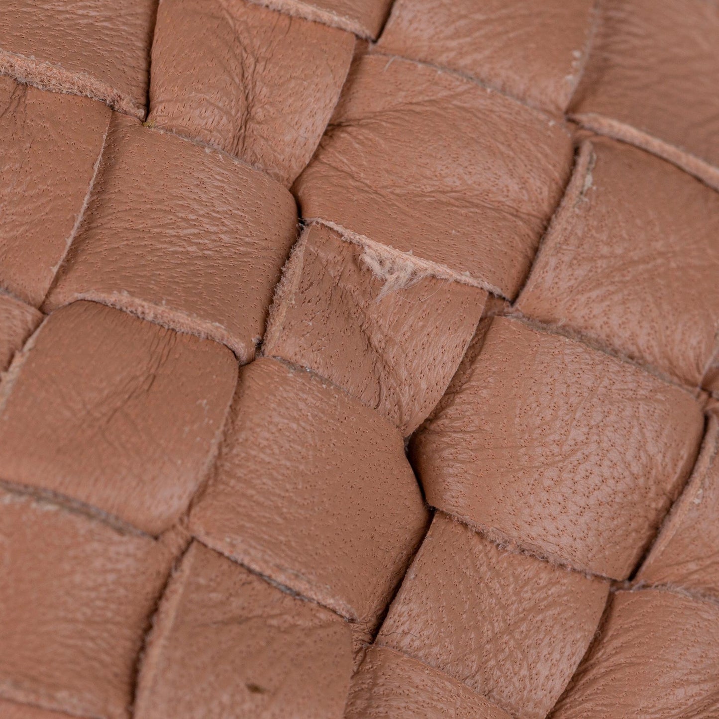 Bottega Veneta Intrecciato Leather Crossbody Bag (MLB-YxKi26)
